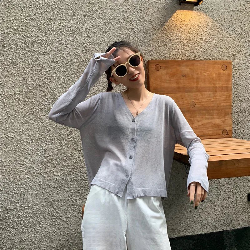 Cardigan Shirt Women Tops Korean Long Sleeve Cardigan Summer Tops V Neck Thin Knitted Sunscreen Shirt Sweater Blusas Mujer E600