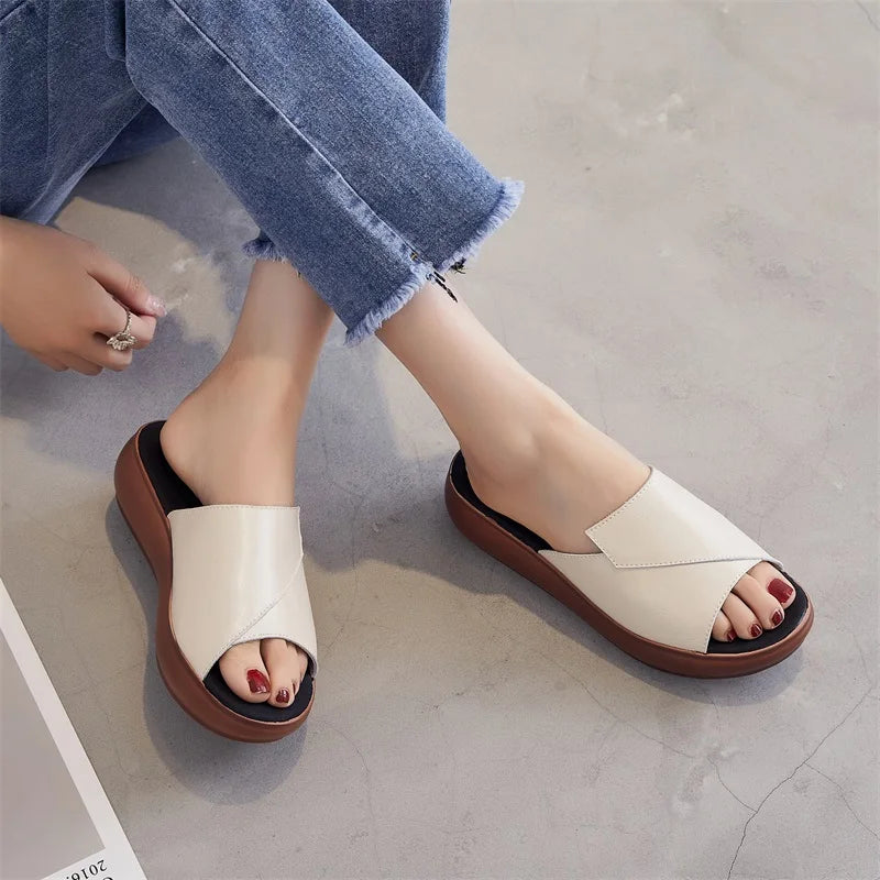 New Styles High Quality White Leather slippers for Woman Cow Light Weight Platform Wedge Sandals Low Prices Factory Oem