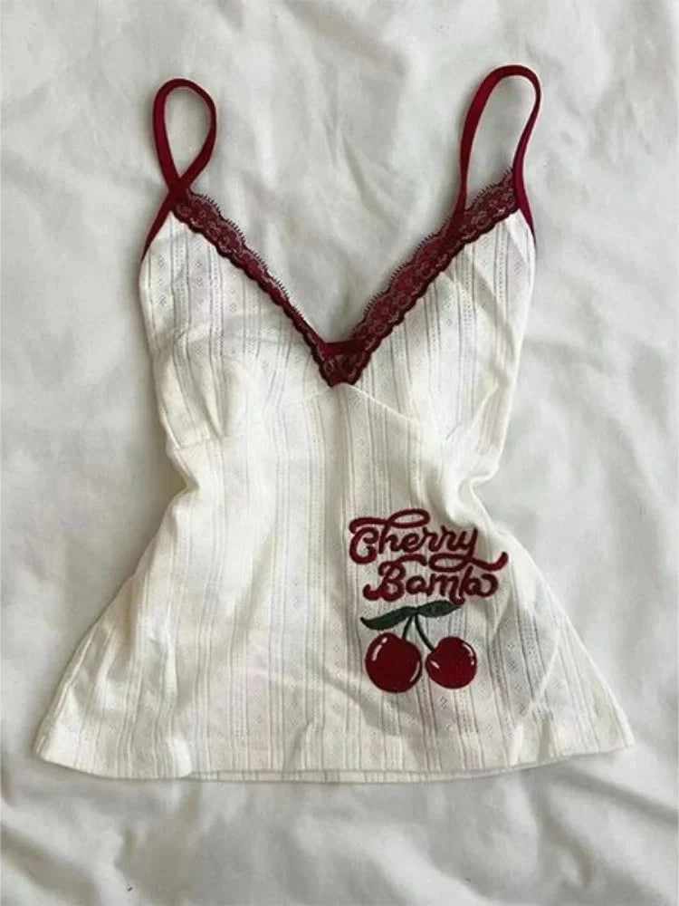 Summer New Sexy Spice French Elegant Ladies Top Lace Patchwork Halter Vest Floral Skirt Design Hollowed-Out Strapless Tops
