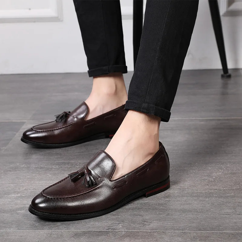 Men's Casual Leather Shoes Mens Driving Loafers Light Moccasins Men Trendy Tassels Party Wedding Flats EUR Sizes 38-48