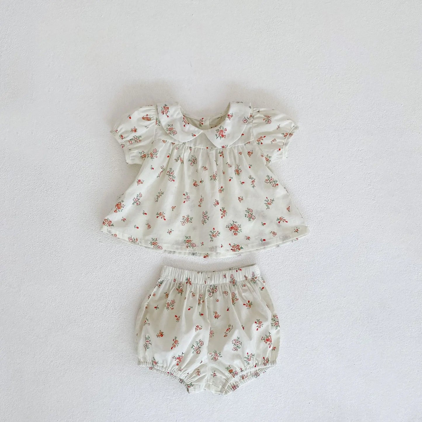 Summer New 0-3-year-old Girl's Versatile Set with Baby Doll Neck Short Sleeve Fragmented Flower Top+Bread Pants 2-piece Girl Set