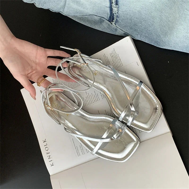 2025 Summer Gladiator Women Sandals Fashion Elegant Narrow Band Clip Toe Shoes Ladies Comfort Flats Beach Sandalias