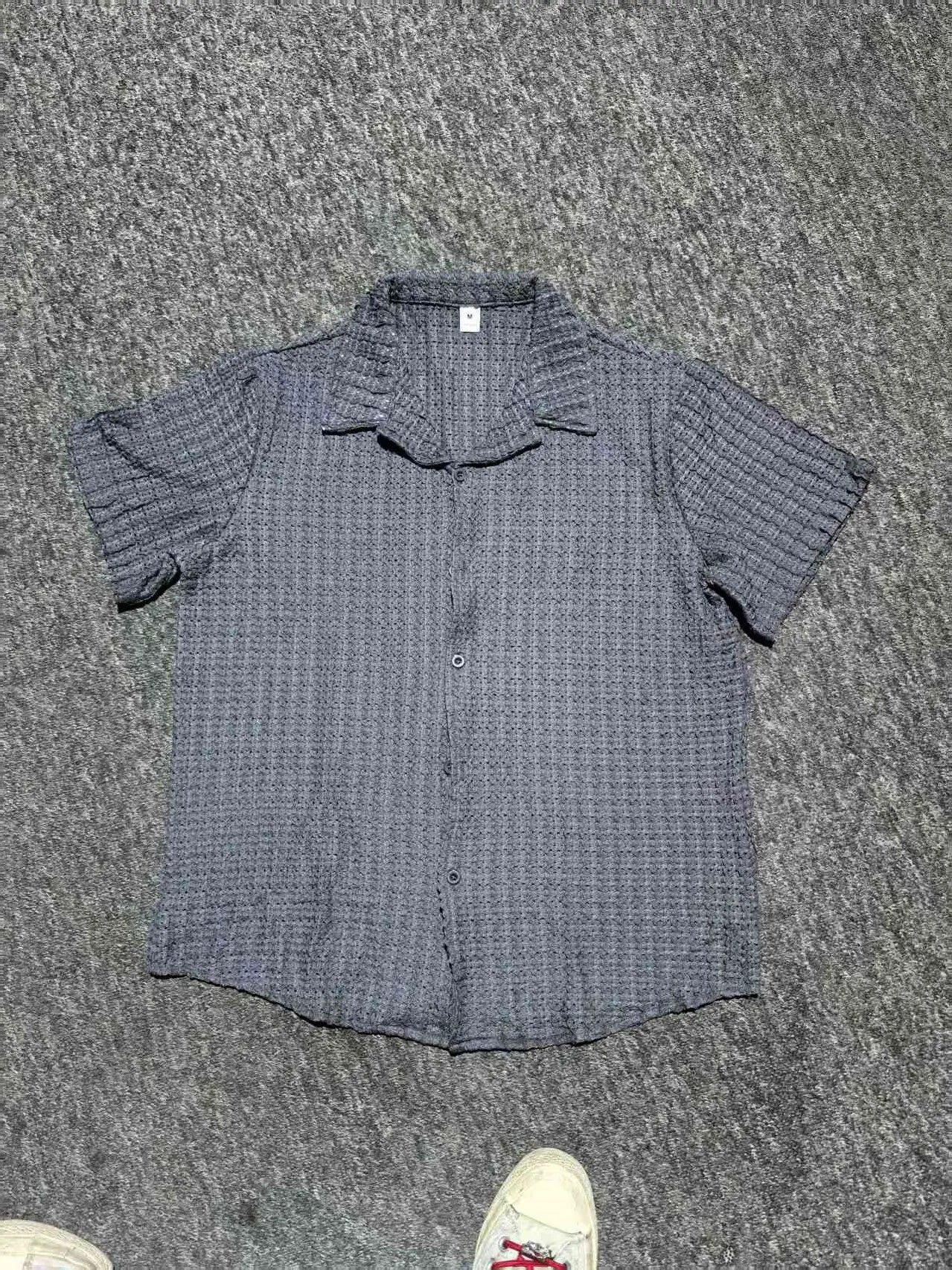 Men's Casual Knit Shirt Summer New Solid Color Turn-down Collar Hollow Breathable Short Sleeve Top