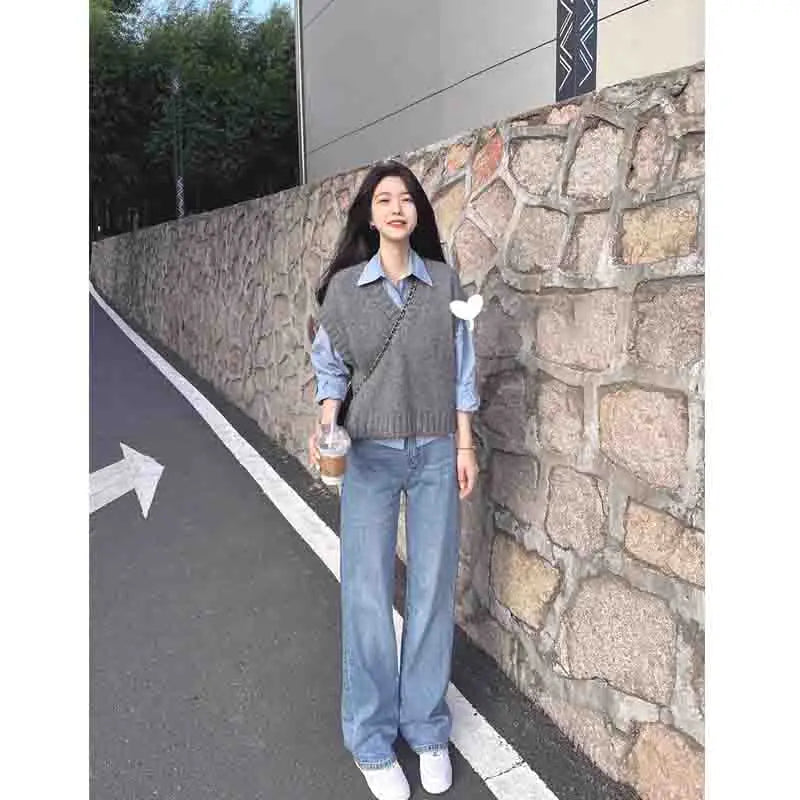 Fashion Korean Gray Sleeveless Elegant Knitted Women's Sweater Vest Sweet Solid Casual V Neck Tank Top Spring Autumn New 9702
