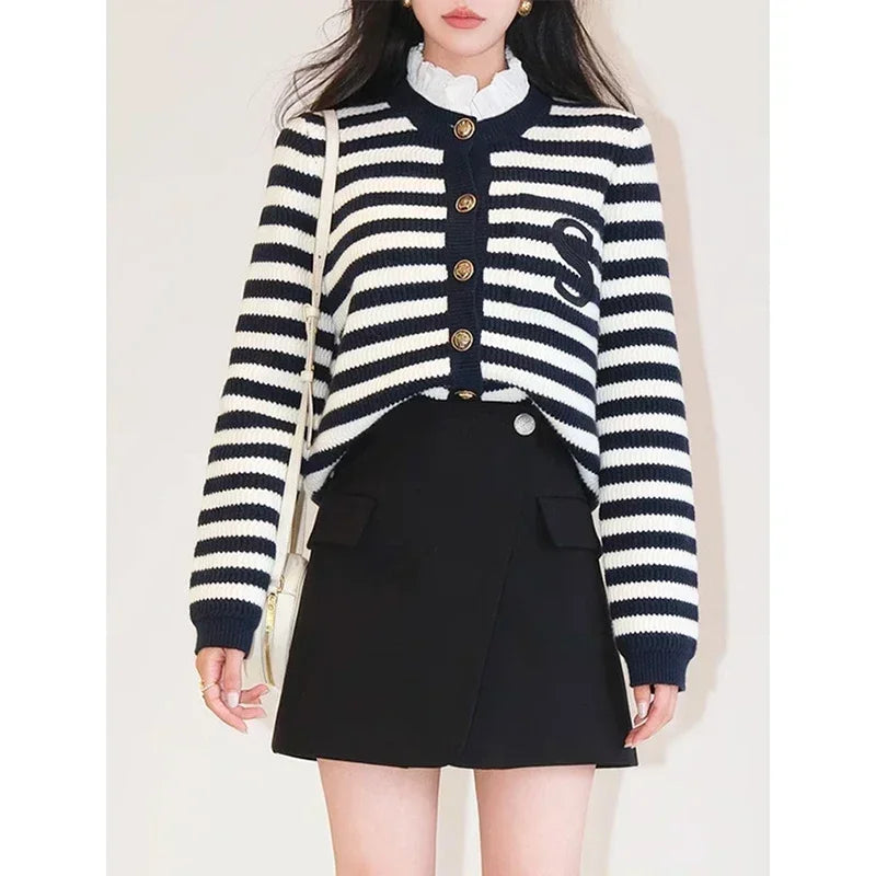 2024 Spring Classic S Letter Knit Cardigan Coat Women Stripe Sweater Ruffles Collar Tops Luxury Designer Brand Chic Y2K Clothing