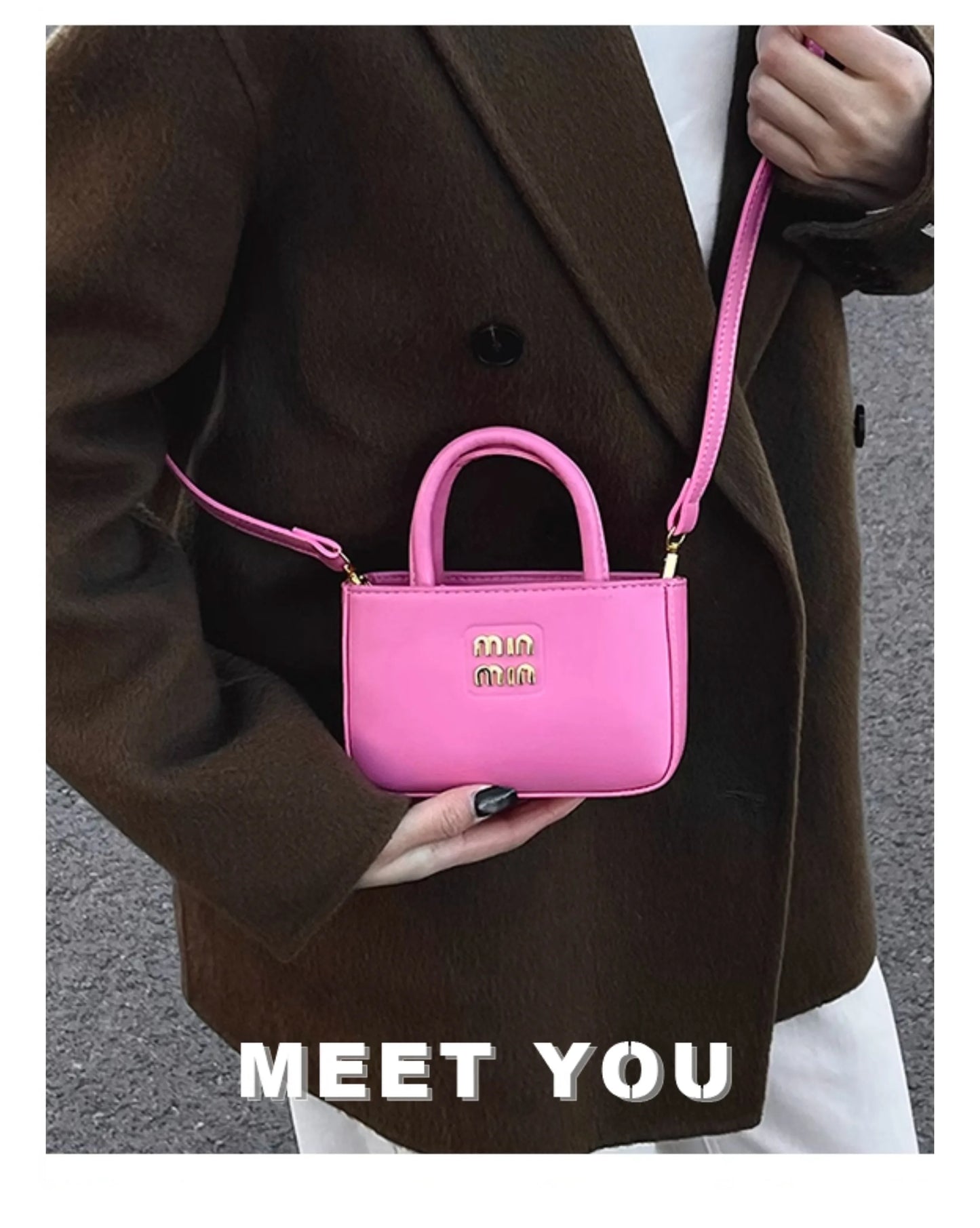 Super fire exquisite mini small bag female 2025 new high-end light luxury designer niche design messenger bag lipstick bag
