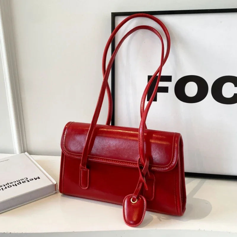 Large Capacity Underarm Bag Women 2025 New High Sense Women Versatile Autumn and Winter Fashion Popular Portable Shoulder Bag