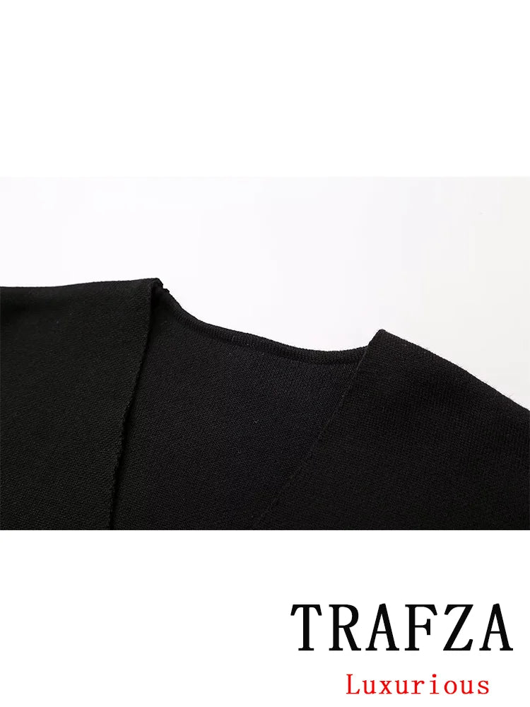 TRAFZA Vintage Casual Chic Knitted Sweaters Women Gold Buttons V-Neck Short Sleeve Cardigans Fashion 2024 Autumn Winter Tops