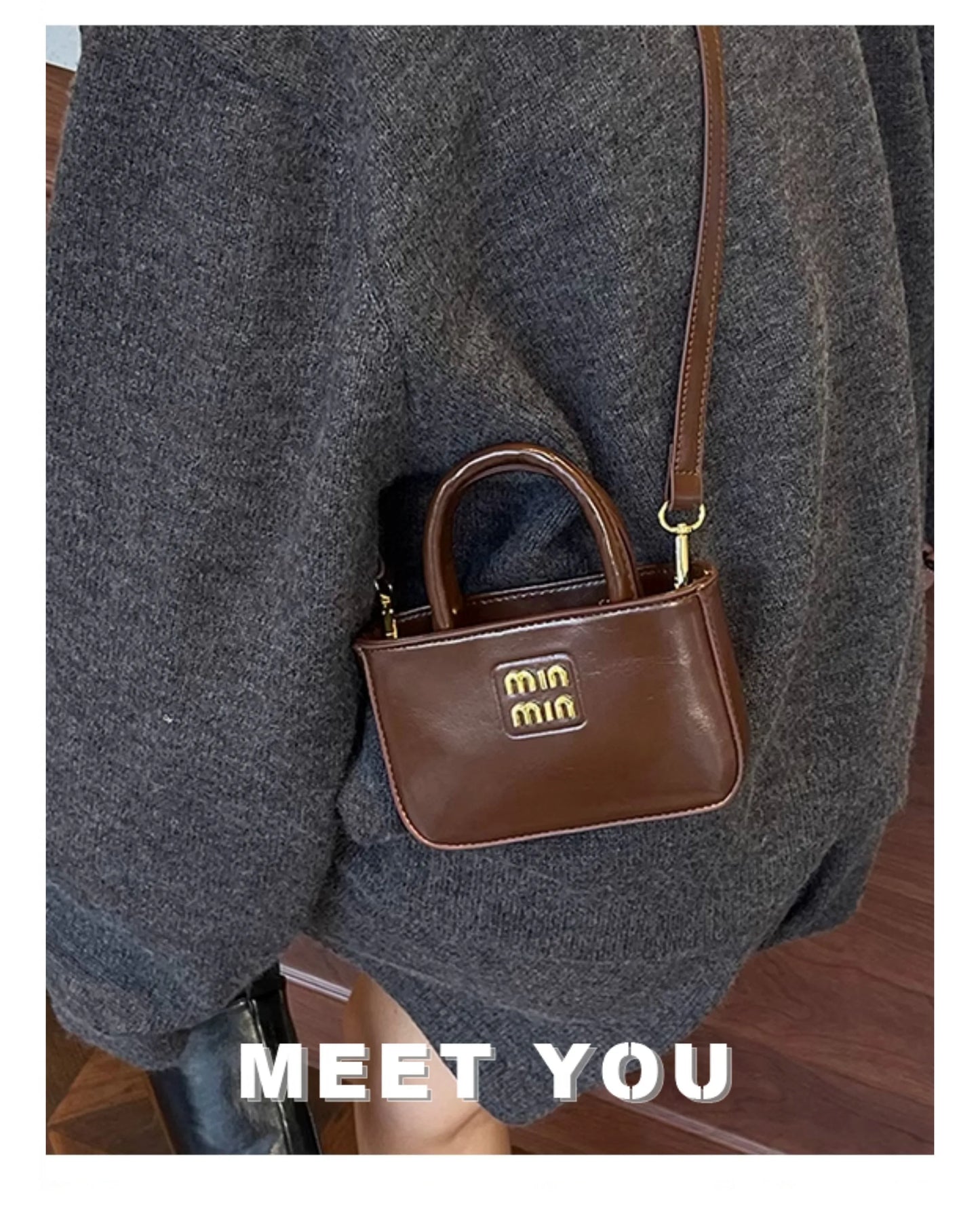 Super fire exquisite mini small bag female 2025 new high-end light luxury designer niche design messenger bag lipstick bag