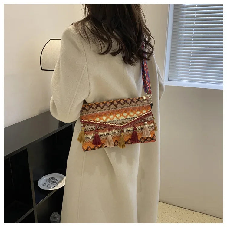 New Vintage Bohemian Fringe Shoulder Bag Women Tassel Boho Hippie Gypsy Fringed Women's Handbags Open Bag Purses and Handbags