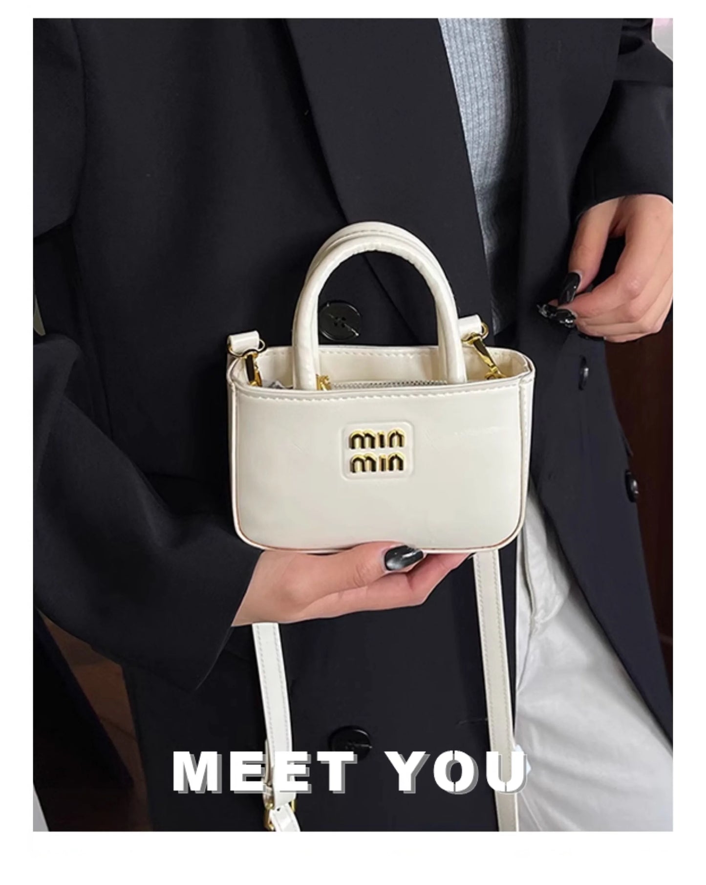 Super fire exquisite mini small bag female 2025 new high-end light luxury designer niche design messenger bag lipstick bag