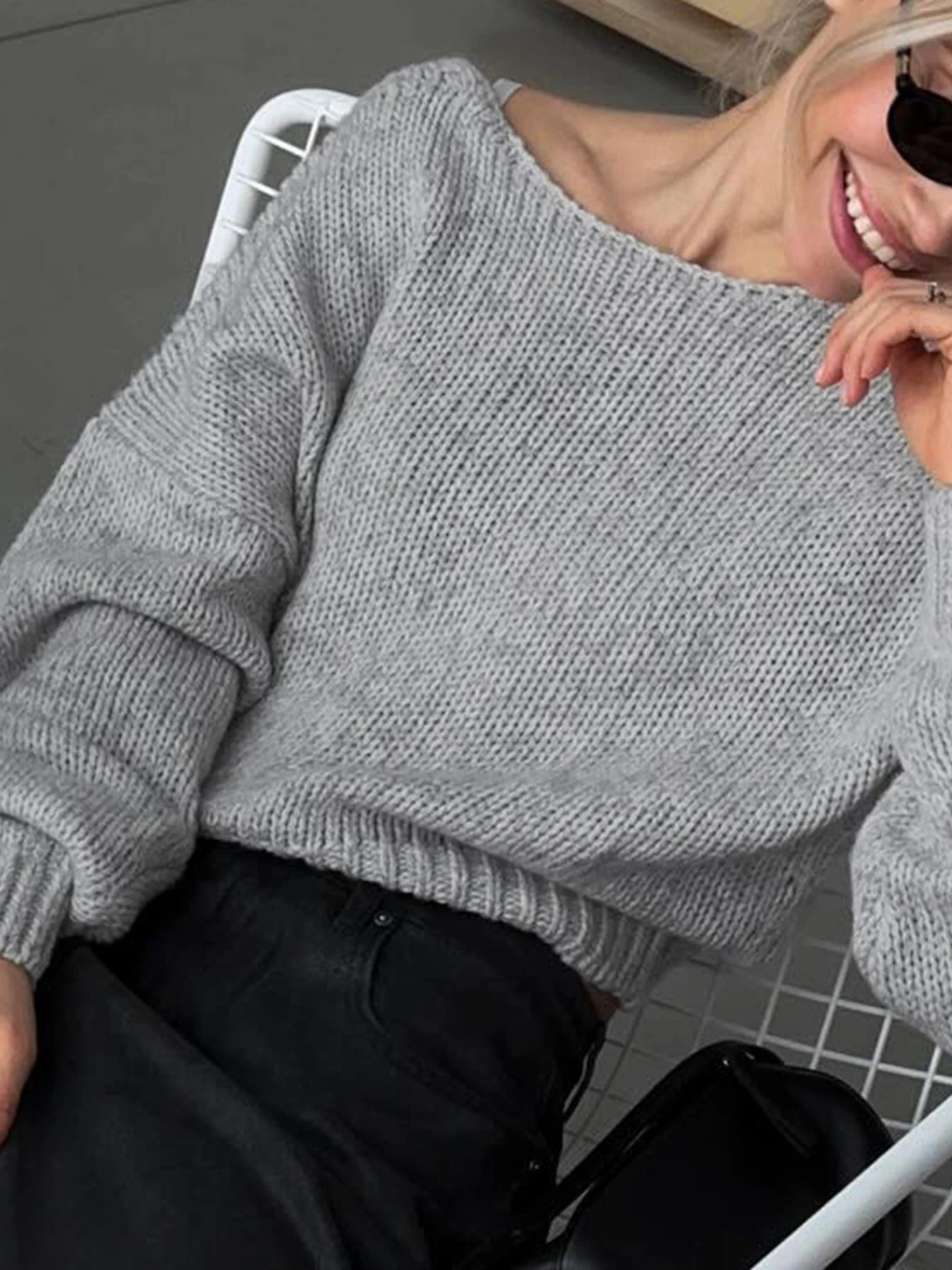 Rockmore Backless V-neck Sweater Streetwear Women Loose Pullover Elegant Casual Long Sleeve Crop Tops Korean Autumn Clothes