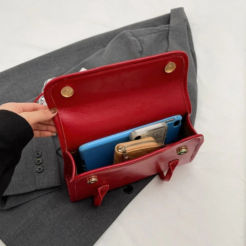 Large Capacity Underarm Bag Women 2025 New High Sense Women Versatile Autumn and Winter Fashion Popular Portable Shoulder Bag