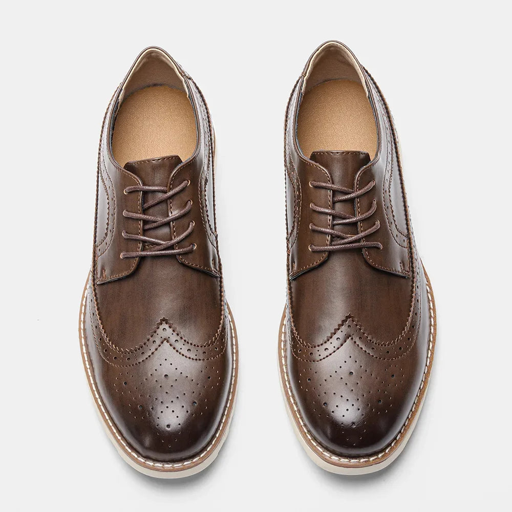 Men's Casual Business Leather Shoes Men Classic Retro Lace-up Brogue Shoe Mens Light Comfortable Outdoor Driving Flats New
