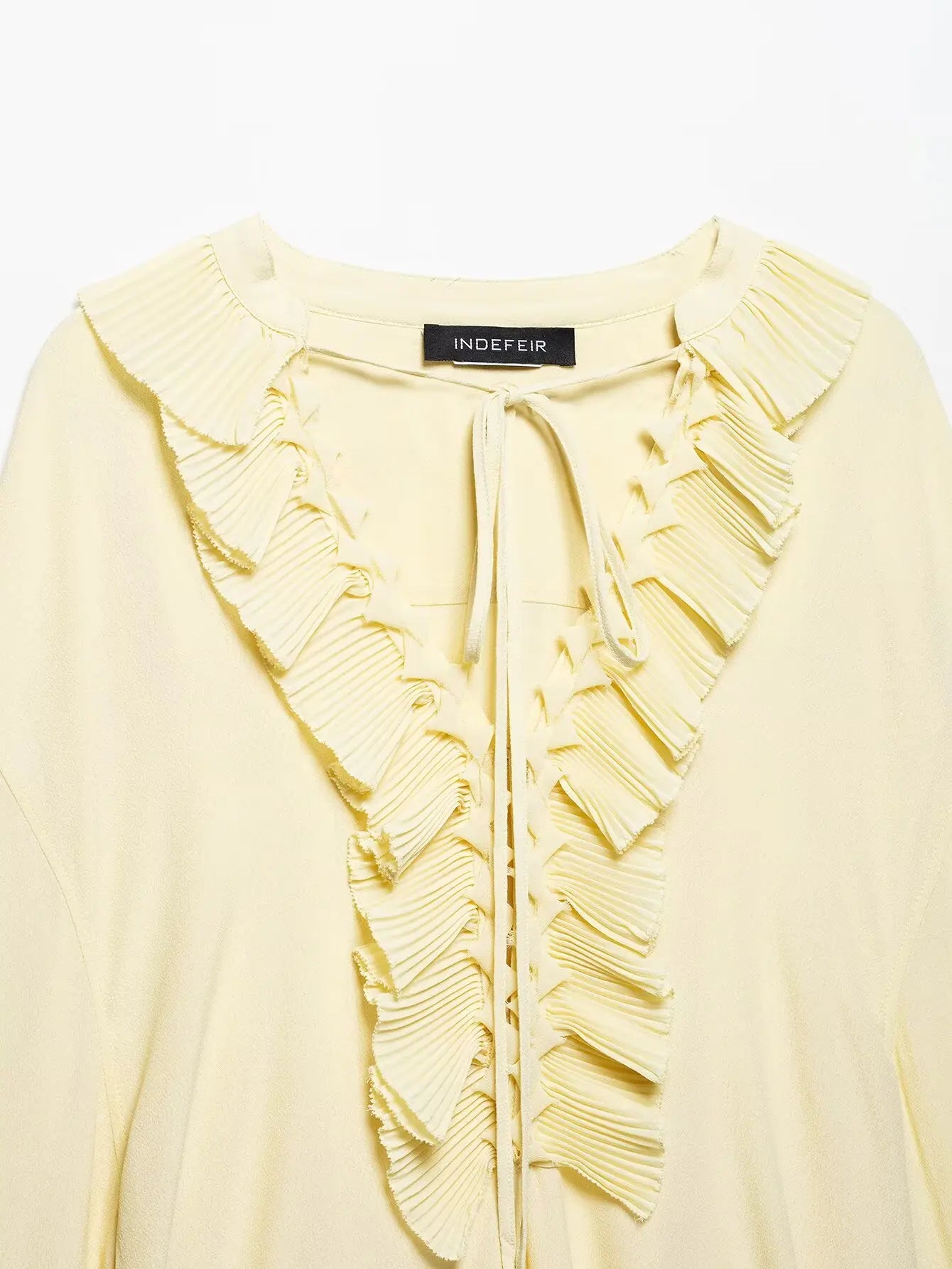 TRAFZA Vintage Chic Yellow Tie Up Women Blouse V-Neck Ruffles Long Sleeve Lace-up Bow Shirts Fashion 2025 Spring Summer Blouses