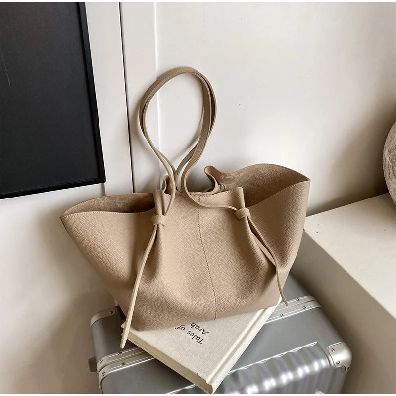 Women's Shoulder Bag Suede Nubuck Large Capacity Hand-held Wing Tote Bag Designer Long Shoulder Strap Shopping Roomy Bags New