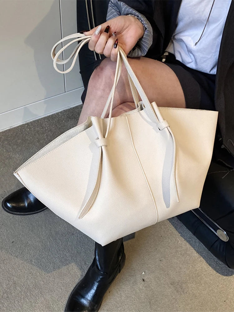 Women's Shoulder Bag Suede Nubuck Large Capacity Hand-held Wing Tote Bag Designer Long Shoulder Strap Shopping Roomy Bags New