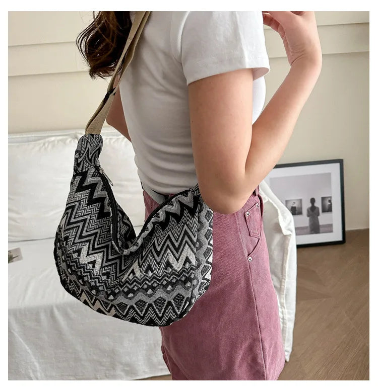 Wave Pattern Design Crossbody Bag for Women New Large Capacity Canvas Shoulder Bag Versatile College Students Dumplings Bag