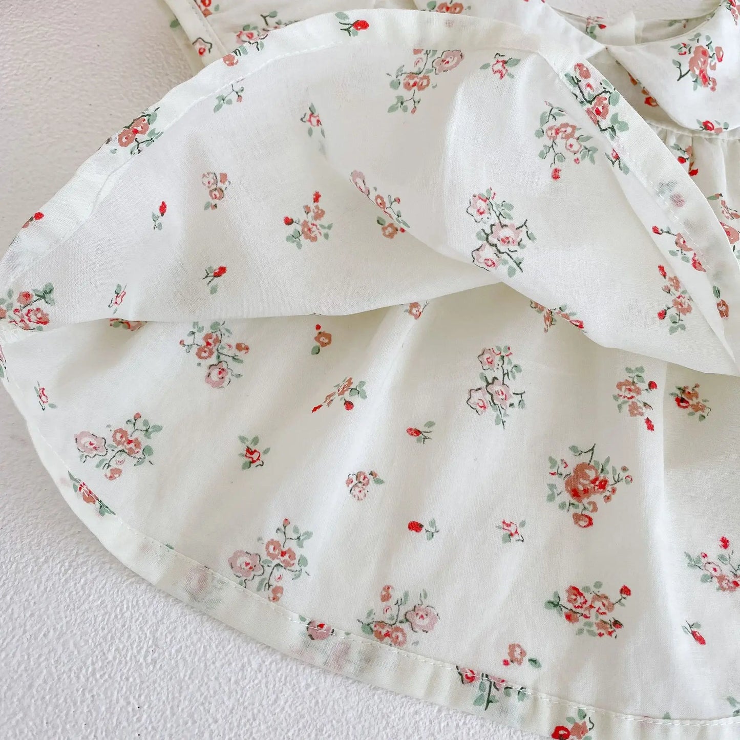 Summer New 0-3-year-old Girl's Versatile Set with Baby Doll Neck Short Sleeve Fragmented Flower Top+Bread Pants 2-piece Girl Set