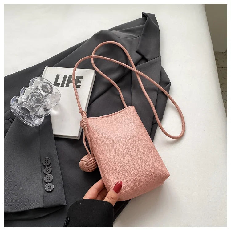 Women Leather Small Crossbody Bag Designer Cell Phone Bag Lightweight Fashion Shoulder Bag Ladies Travel Purse