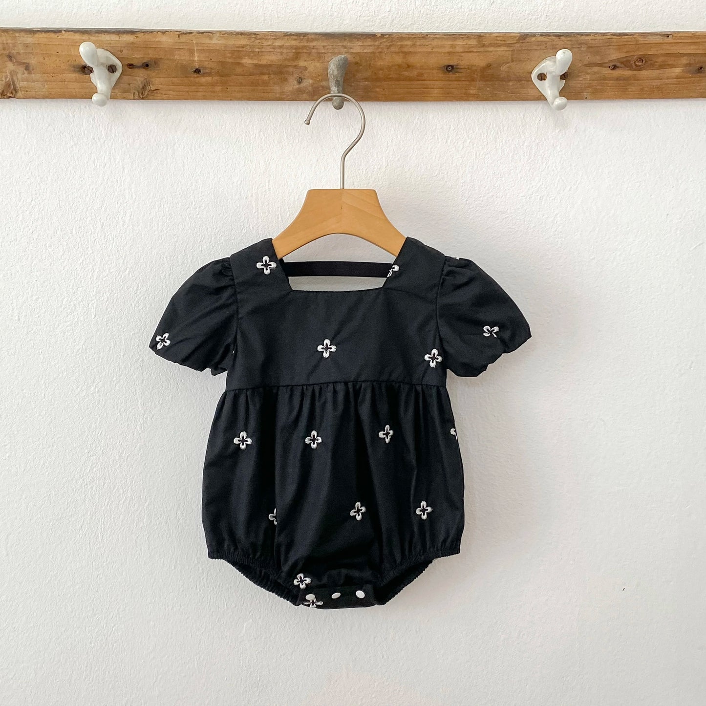 New Summer Newborn Clothes Kids Baby Girls Rompers 4 Colors New Infant Kids Baby Girls Embroider Flower Baby Rompers Clothes