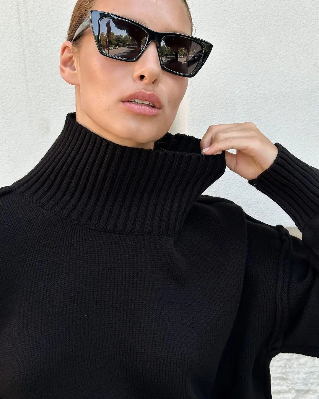 Bornladies Women's Solid Color Knitted Turtleneck Sweater Autumn Winter Thick Loose Casual Pullovers Female Warm Fashion Sweater