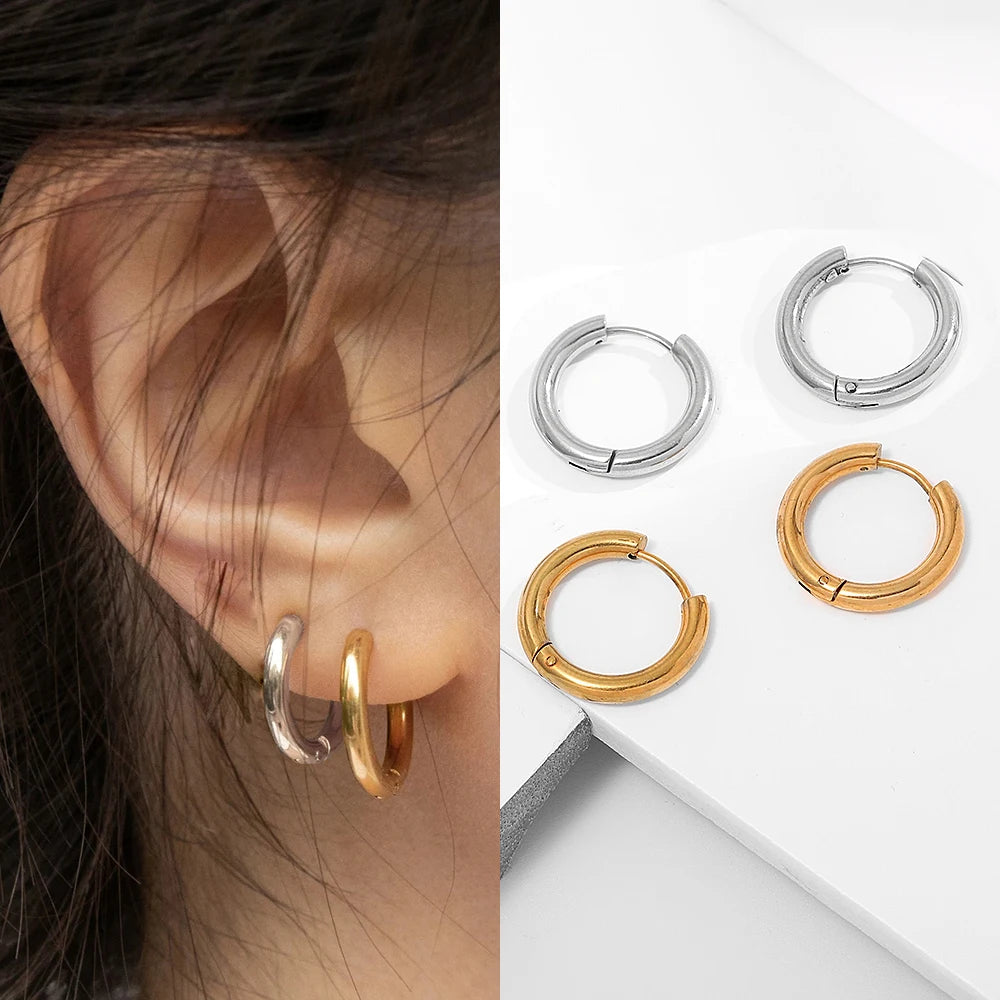 Punk Rock Helix Fake Cartilage Ear Cuff with Long Chain Circle Hoop Earrings Set for Women Tiny Piercing Huggie Earring Jewelry