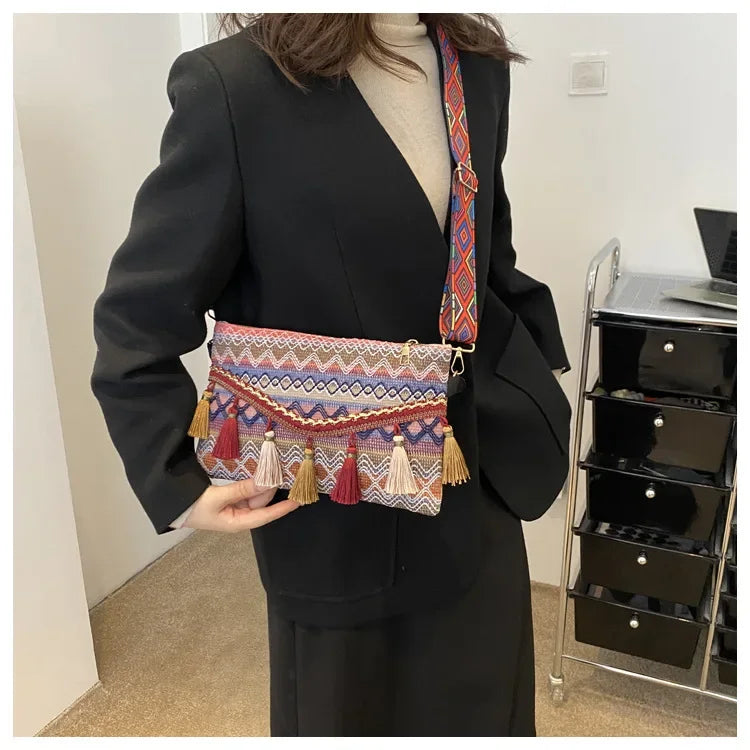 New Vintage Bohemian Fringe Shoulder Bag Women Tassel Boho Hippie Gypsy Fringed Women's Handbags Open Bag Purses and Handbags