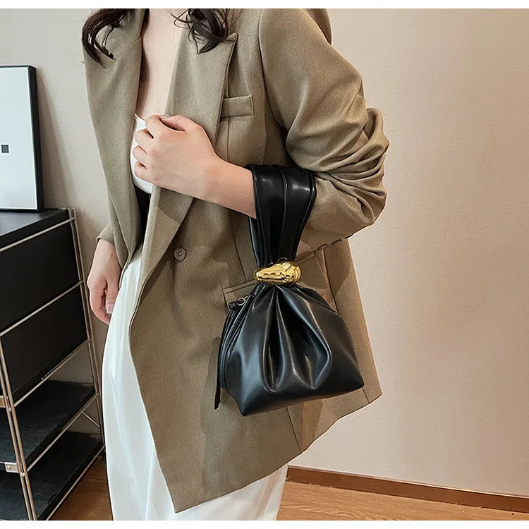 Solid Color PU Leather Handbag Pleated Cloud Shaped Women Bucket Bag, Fashionable Burgundy Women's Luxury Bag