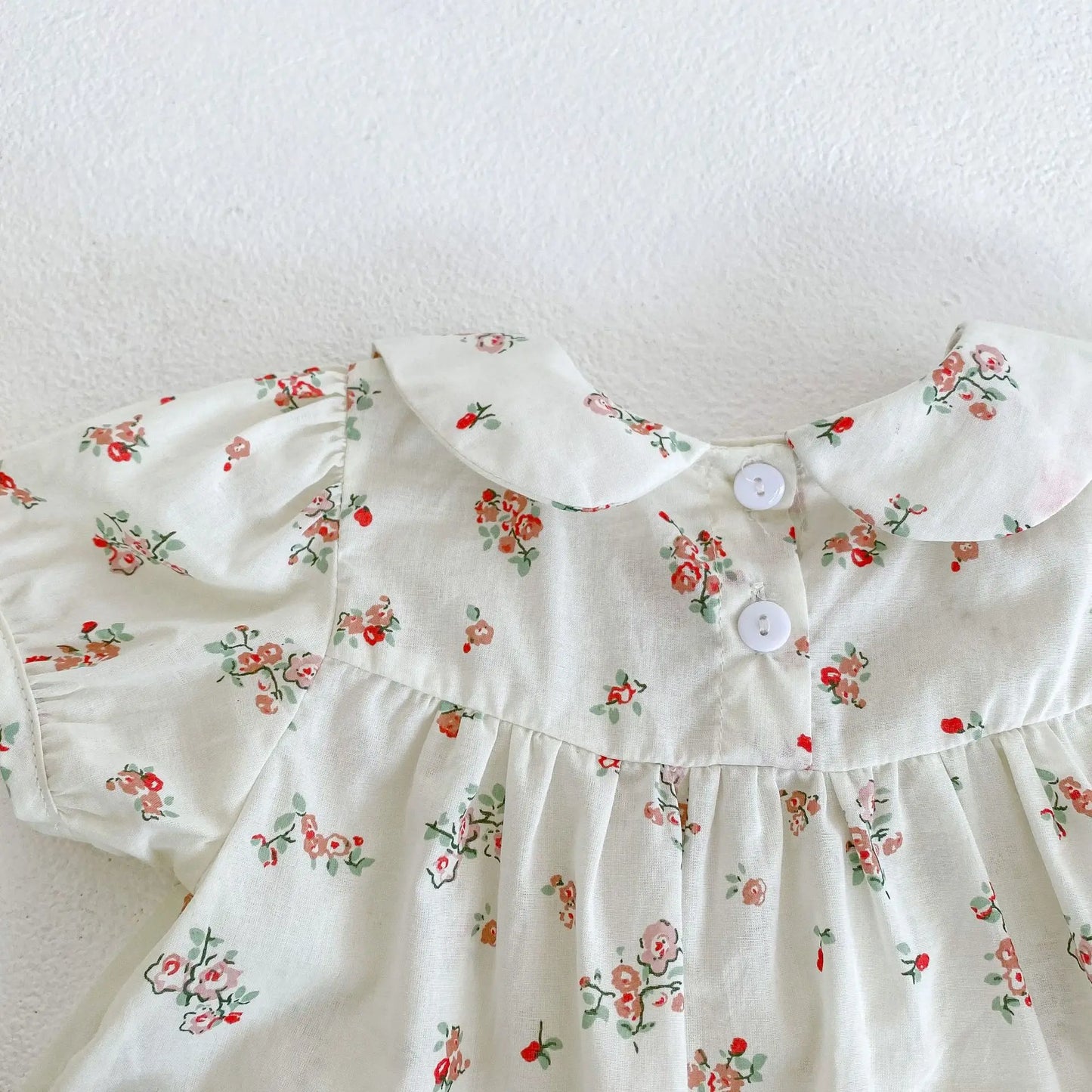 Summer New 0-3-year-old Girl's Versatile Set with Baby Doll Neck Short Sleeve Fragmented Flower Top+Bread Pants 2-piece Girl Set