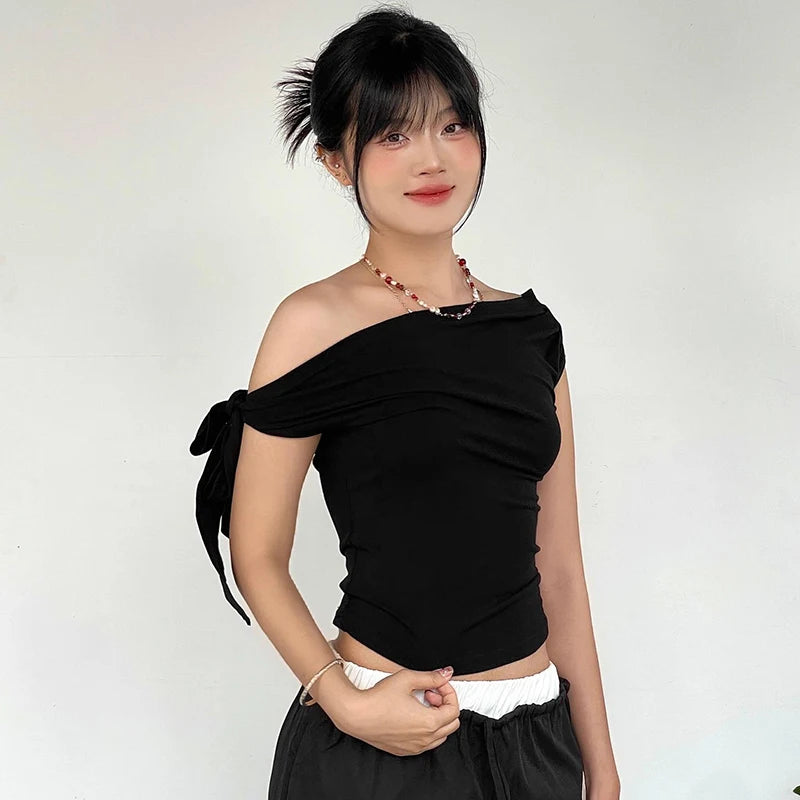 CUTENOVA 2024 Women'S Summer Ins Style New Shrink Pleated One-Shoulder Crop Top Backless Twist Tie Asymmetric T-Shirt Casual Top