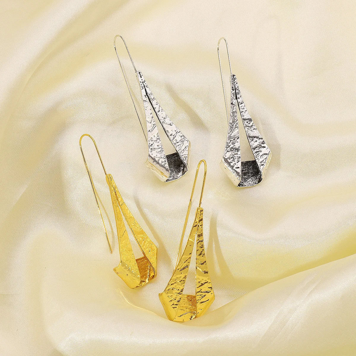 New Design Korean Elegance Earrings for Women Simple Temperament Earings Engagement Woman Jewelry Accessories Wholesale