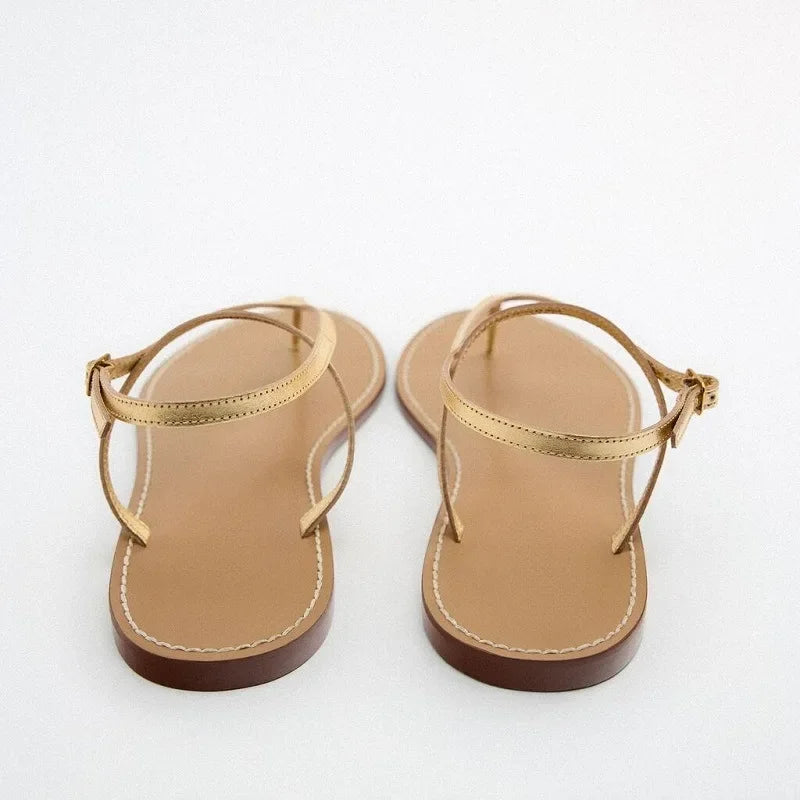 Flat sandals for women's summer 2025 new style with a simple fairy style temperament and a Roman style double toe shoe