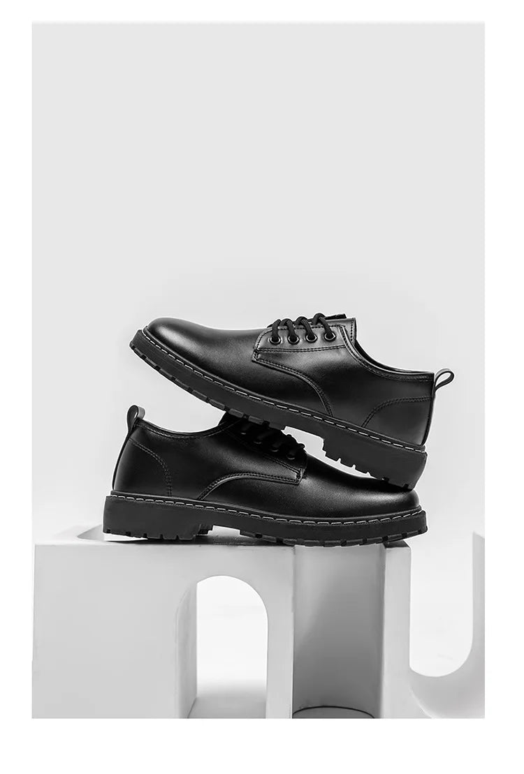 Fashion Gentleman Shoes Luxury Men White Versatile Dress Shoes Summer Sports Shoes Men Casual Leather