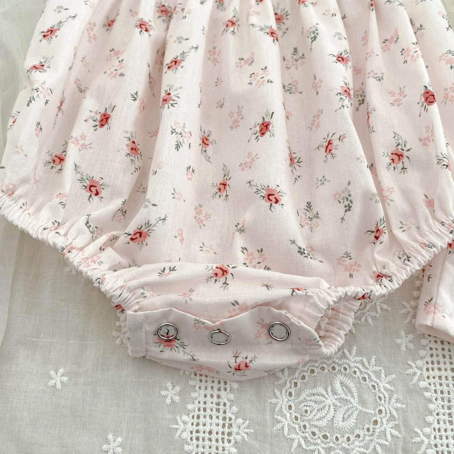 New Summer Newborn Clothes Kids Baby Girls Rompers 4 Colors New Infant Kids Baby Girls Embroider Flower Baby Rompers Clothes