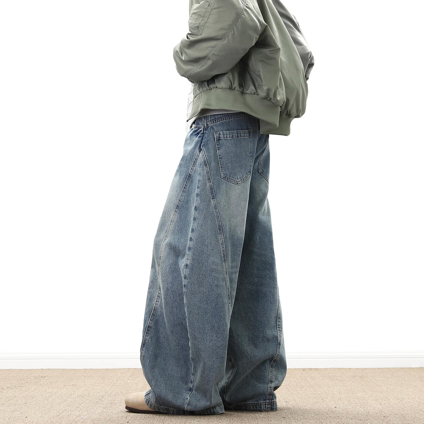 Men 2025 New Trendy Wide Leg Loose Fit Jeans Casual Streetwear Relaxed Baggy Denim Pant Fashion Design Mens Trousers Hot Selling