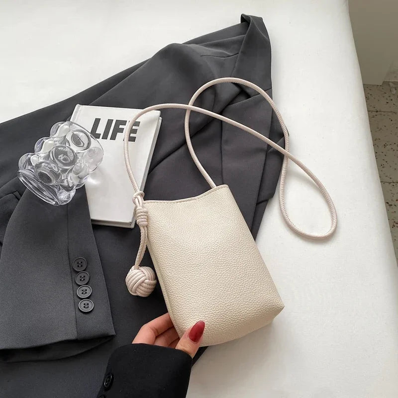 Women Leather Small Crossbody Bag Designer Cell Phone Bag Lightweight Fashion Shoulder Bag Ladies Travel Purse