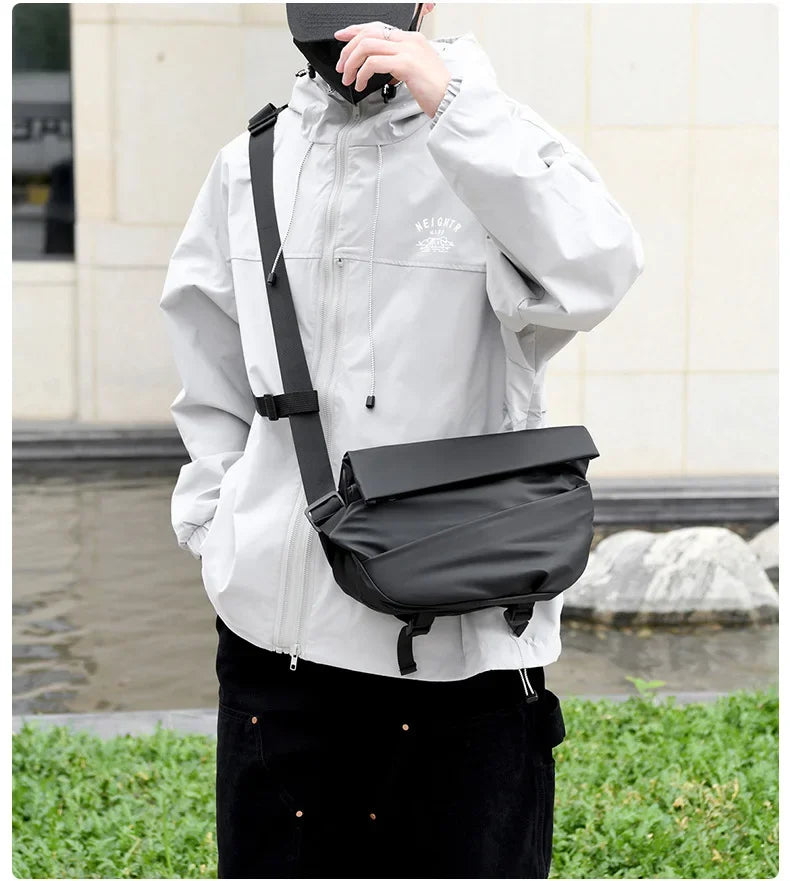 Premium Waterproof Magnetic Buckle Crossbody Bag Personality Fashion Men Messenger Bag Black Minimalist Shoulder Bags Men Bag