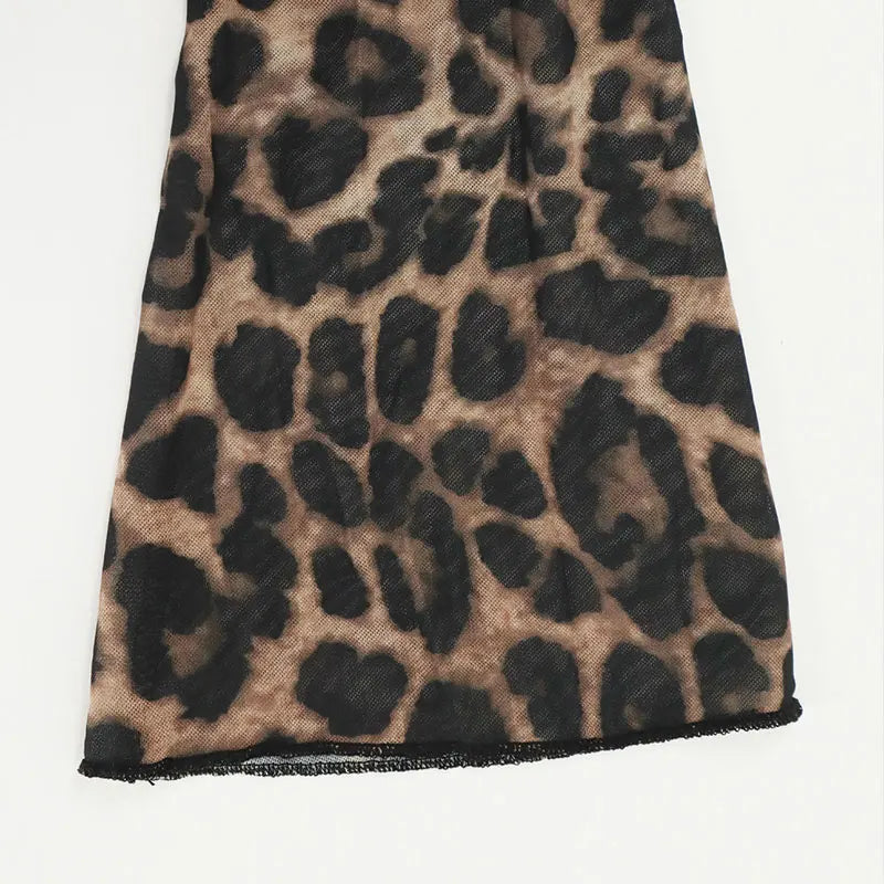 Autumn Women's T-shirt New Streetwear Fashion Long Sleeves O-Neck Tees Sexy Leopard Backless Female Versatile Knitted Clothing