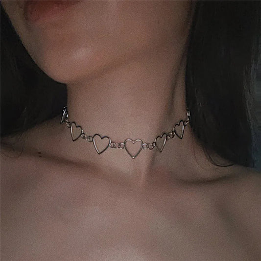 New Fashion Hollow Korean Sweet Love Heart Choker Necklace Statement Girlfriend Gift Cute Necklace Jewelry Collier Femme 2022