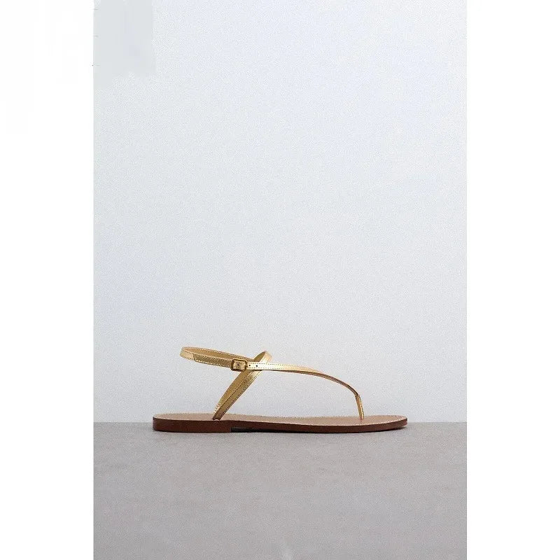 Flat sandals for women's summer 2025 new style with a simple fairy style temperament and a Roman style double toe shoe