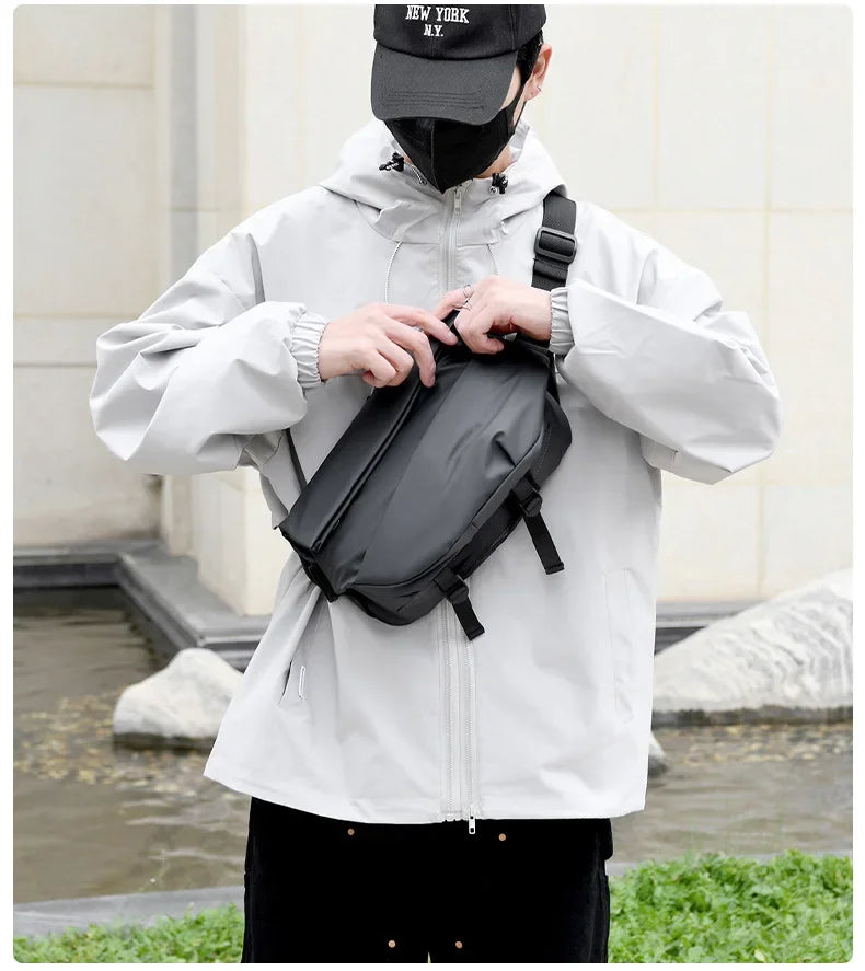 Premium Waterproof Magnetic Buckle Crossbody Bag Personality Fashion Men Messenger Bag Black Minimalist Shoulder Bags Men Bag
