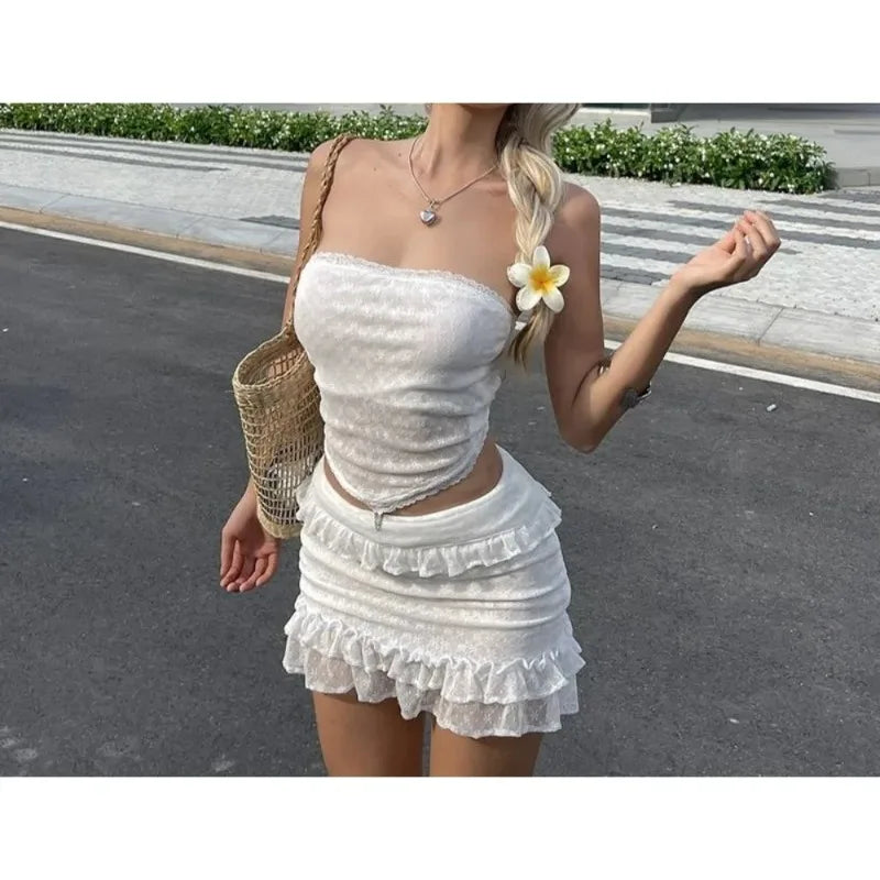 2025 Summer Outing Vacation Sexy Pure Desire Textured Strapless Low-waisted Lace Layered Short Dress Set