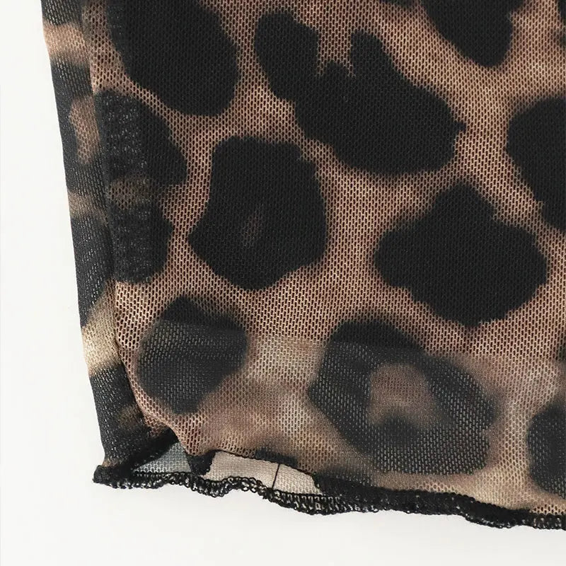 Autumn Women's T-shirt New Streetwear Fashion Long Sleeves O-Neck Tees Sexy Leopard Backless Female Versatile Knitted Clothing