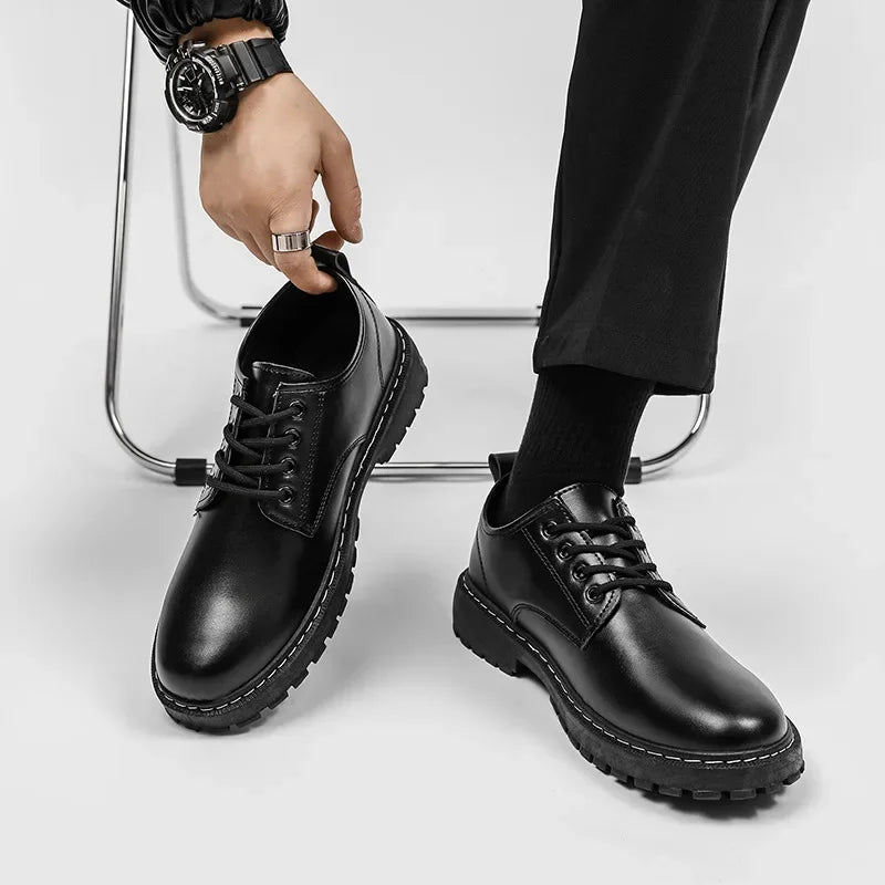 Fashion Gentleman Shoes Luxury Men White Versatile Dress Shoes Summer Sports Shoes Men Casual Leather