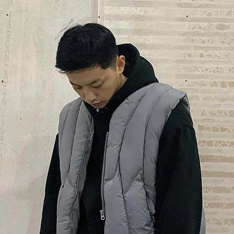 Linear Split Silhouette Autumn Winter Tops for Men Warm Loose High Street Padded Waistcoat Deconstructed Vibe Nylon Zipper Vest