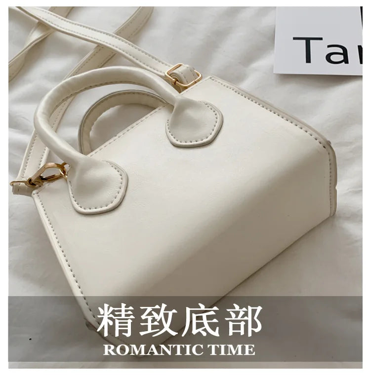 Small Square Bag New Popular Retro Mini Handbag Literary Crowds Shoulder Messenger Female Bag Mini One Shoulder Crossbody Bag