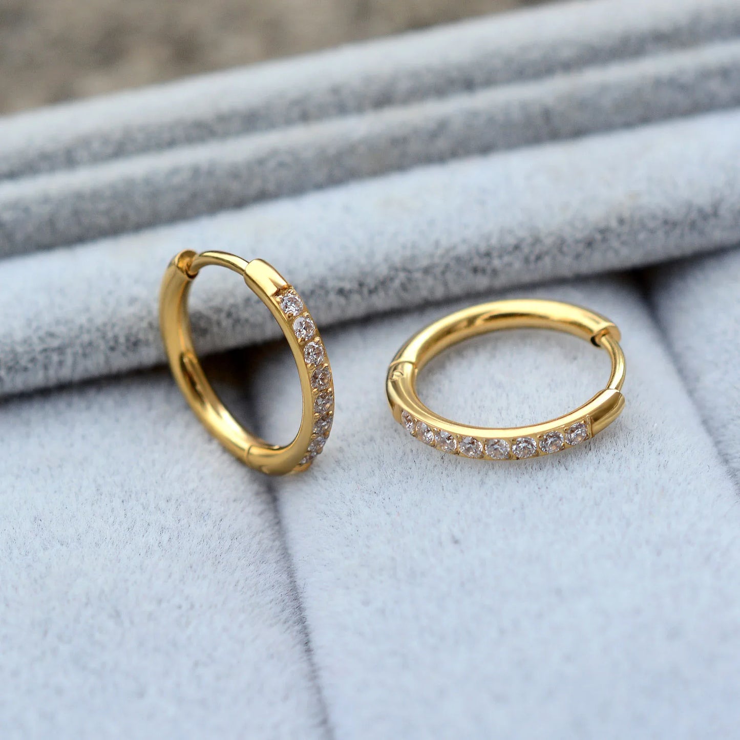 20G Stainless Steel Minimal Hoop Earring Crystal Zirconia Cartilage Helix Earring Piercing Accessory Trendy Female Hoops For Men