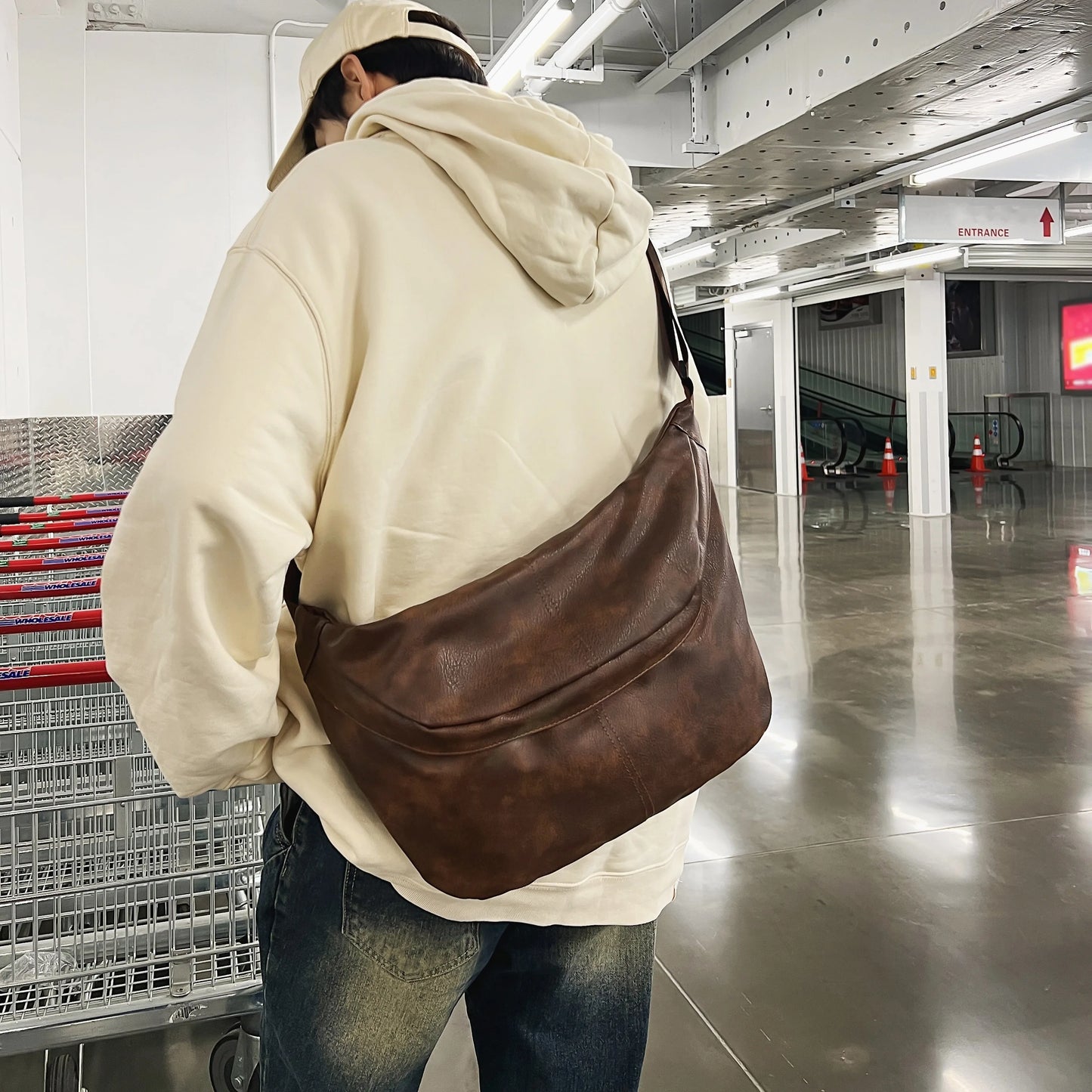 Men's Chest Bag Casual Simple Large-Capacity Crossbody Bag Men's Travel Men's Motorcycle Cycling Bag Daily Sports Fitness Free Shipping Messenger Bag