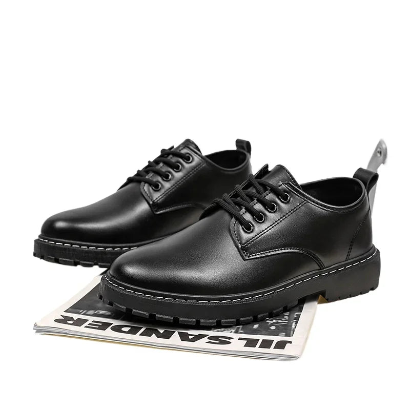 Fashion Gentleman Shoes Luxury Men White Versatile Dress Shoes Summer Sports Shoes Men Casual Leather